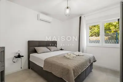 Villa 250 m², Bribir - Meerblick und beheizter Pool - 21