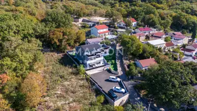 Villa 250 m², Bribir - Meerblick und beheizter Pool - 7