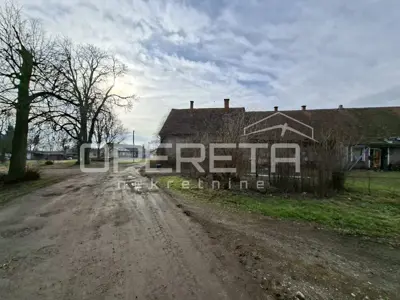 Zemljište u Vidovcu, mješovita namjena i dobra prometna povezanost - 13