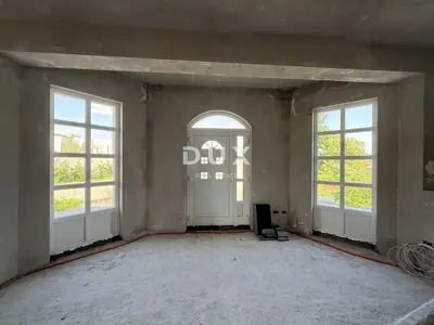 Villa 380 m², Brnčići - luxurious American style - 15