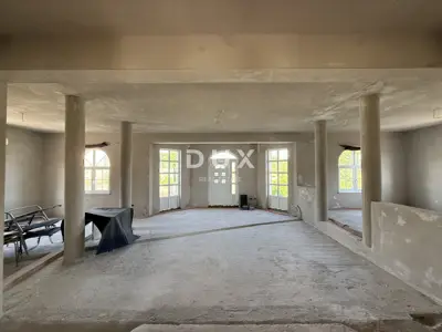 Villa 380 m², Brnčići - luxurious American style - 11