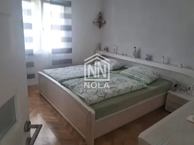 House 250 m², Turanj - 180 m from the sea - 10