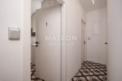 Modern newly renovated studio apartment in the city center - 8