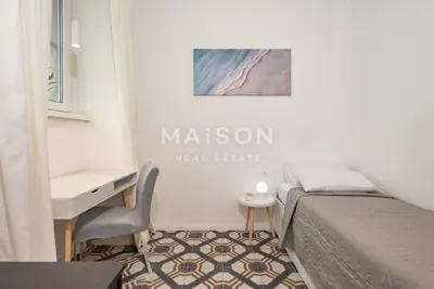 Modern newly renovated studio apartment in the city center - 3