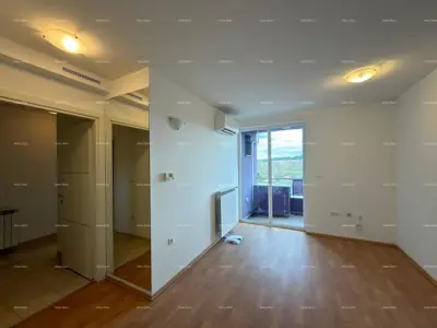 Top lokacija! Prodaja stana u neposrednoj blizini centra grada, Pula! - 6