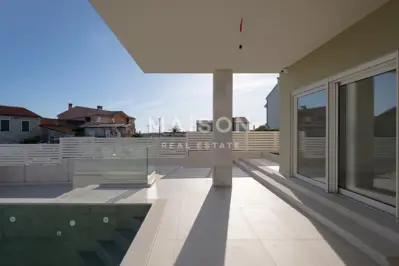 House for sale in Ližnjan, 140 m² - 9