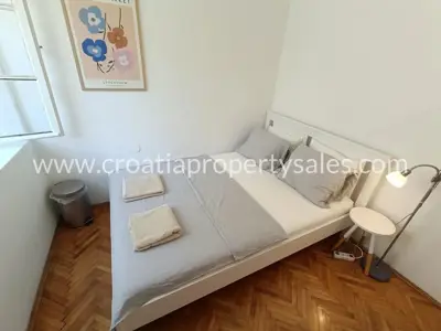 Kuća 93 m², Otok Hvar - centar i okućnica 133 m² - 6