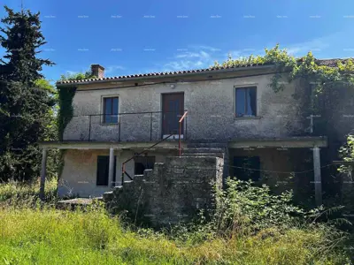 Haus und Stall, Barban, Grundstück mit Obstbäumen und Walnussbäumen