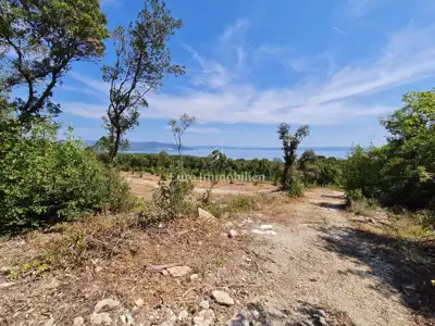 Poljoprivredno zemljište, Kavran - pogled na more i mirna lokacija