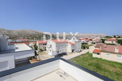 Apartment 110 m², Pag - 150 m from the sea and the center - 2