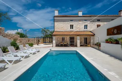 Istra, Rakalj, beautiful new stone house with pool near the beach