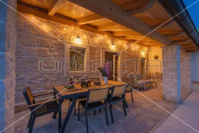 Istra, Rakalj, beautiful new stone house with pool near the beach - 2