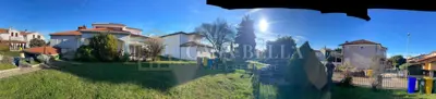 Kuća 200 m², Umag - dva stana i okućnica 700 m² - 2