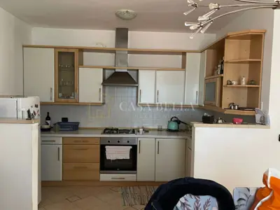 Kuća 200 m², Umag - dva stana i okućnica 700 m² - 4
