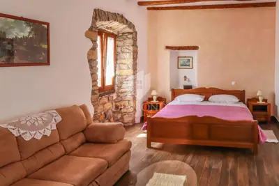 House for sale in Oprtalj, 139 m² - 7
