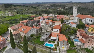 House for sale in Oprtalj, 139 m² - 3