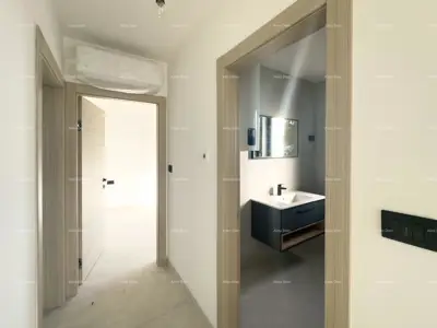 Wir verkaufen eine Wohnung in einem neuen Gebäude in Banjole. - 6