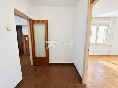 Stan 62,7 m², Rastočine - 2 spavaće sobe, lift - 9