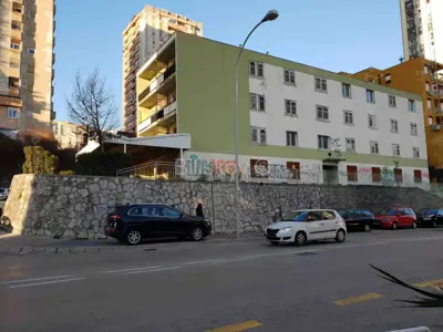 Rijeka, Zamet, Hotel in Rekonstruktion