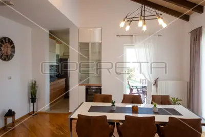 Villa 283 m², Dubrava - quiet location near Šibenik - 12
