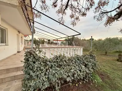 OTOK VIR - Katnica na građevnoj parceli od 2732 m² - 4