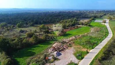 Tourist land in Svetvinčenat, peace and privacy in Istria - 4