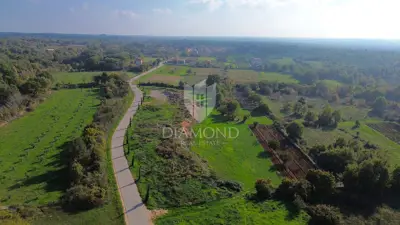 Tourist land in Svetvinčenat, peace and privacy in Istria - 2