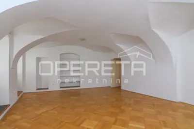 Najam, Stan, Gornji grad, Gornji grad, 5s, 250 m² - 8